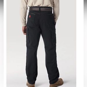 NWOT WRANGLER® RIGGS WORKWEAR® RIPSTOP RANGER CARGO PANT